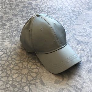 Lululemon women’s baseball cap
